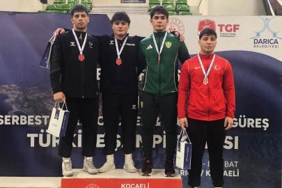 Grekoromende Denizlili genç Türkiye şampiyonu oldu