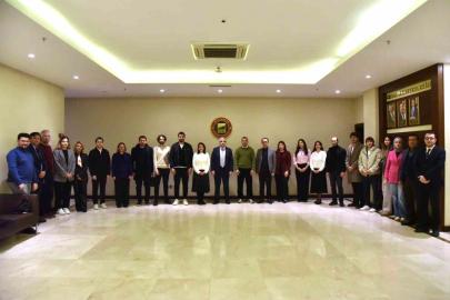 GSO ev sahipliğinde "Kurumsallaşma, Dönüşüm ve İhracat Eğitimi" düzenlendi