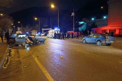 Gümüşhane’de iftara dakikalar kala feci kaza: 1 ölü, 3 yaralı
