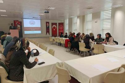 Gümüşhane’de kadına yönelik şiddetle mücadele çalıştayı düzenlendi