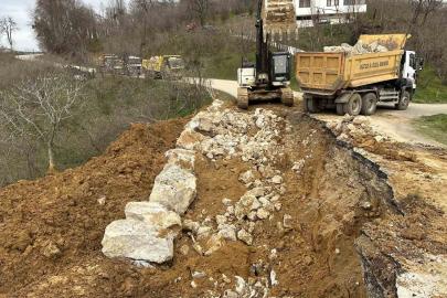 Heyelan bölgelerine anında müdahale