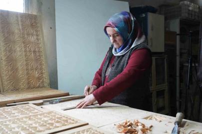 Hobi olarak başladı, siparişler ülke geneline yayıldı: Selçuklu ve Osmanlı motifli ürünlere yoğun talep