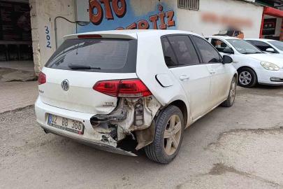 İki otomobilin çarpıştığı kazada 1 kişi yaralandı