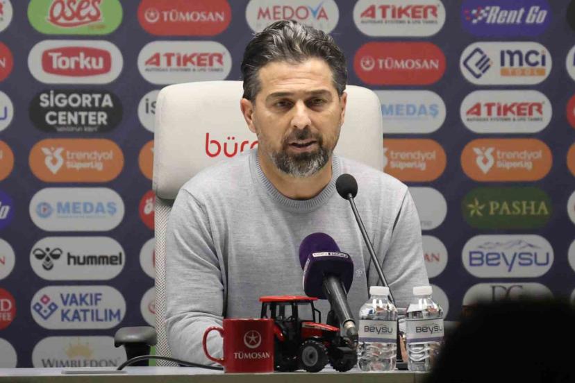 İlhan Palut: "Her şeyden önce bizim için 3 puan çok önemli oldu"