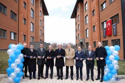 İş Bankası Malatya lojmanları sahiplerine teslim edildi