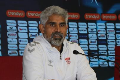 İsmet Taşdemir: "Taraftarlarımızdan özür diliyoruz"