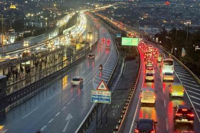 İstanbul’da trafik yoğunluğu yüzde 90’a yaklaştı
