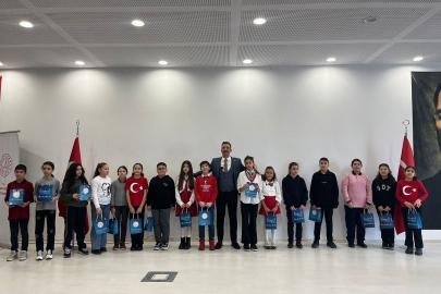 İstiklal Marşı Güzel Okuma Yarışması’nda il birincisi Kula’dan