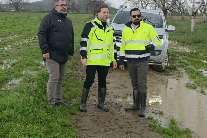 İzmir’de gazeteci habere giderken haber oldu