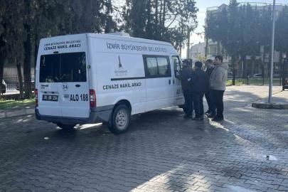 İzmir’de su dolu alt geçitte hayatını kaybeden sürücü son yolculuğuna uğurlandı