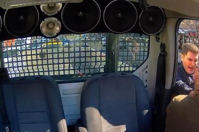 İzmir’de sürücüye darp olayıyla ilgili polislere idari işlem