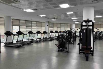 Kağıthane’de yetişkinlere yönelik yüzme ve fitness kurslarında yeni dönem başladı