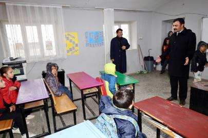 Kahta Kaymakamı Soysal, Ballı Köyü’nde vatandaşlarla buluştu