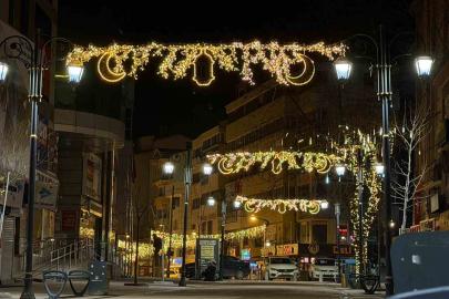 Karabük’te ışıklandırmalarla Ramazan heyecanı başladı