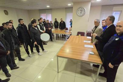 Karabük’te Ramazan geleneği sürüyor: 55 davulcu vatandaşları sahura kaldıracak