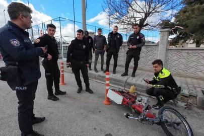Karaman’da motosikletin çarptığı polis memuru yaralandı