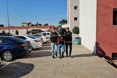 Karısını göğsünden bıçaklayarak öldüren zanlı: "Keşke böyle olmasaydı"