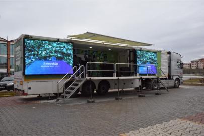 Kastamonu Üniversitesi’nde "çevre tırı" öğrencilerle buluştu