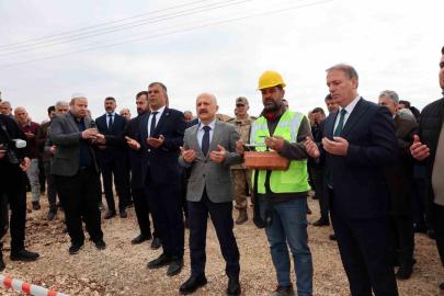 Kayaönü Mahallesi’nde 12 derslikli ilk ve ortaokulun temeli atıldı