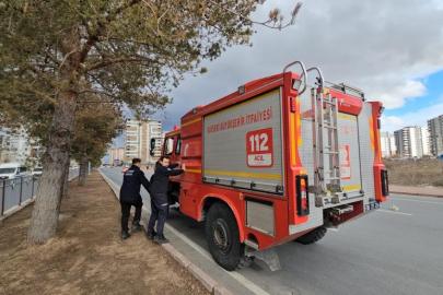 Kayseri’de kuvvetli rüzgarın bilançosu: itfaiye 32 olaya müdahale etti
