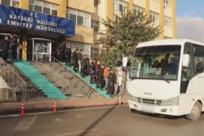 Kayseri’deki FETÖ operasyonunda 54 kişi tutuklandı