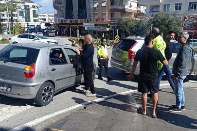 Kaza yapan motosikletli ısrarla polisi çağırdı, zararlı çıktı