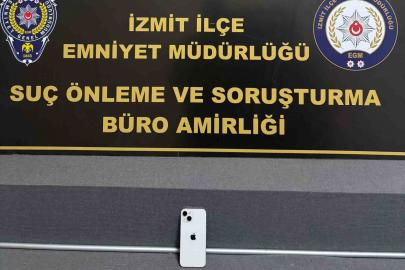 Kendini hemşire olarak tanıtıp telefonları alarak kaçan şüpheli yakalandı