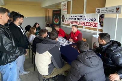 Kırklareli’nde üniversite öğrencilerine terörle mücadele bilgilendirmesi
