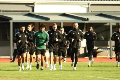 Kocaelispor, Beşiktaş maçının hazırlıklarına başladı