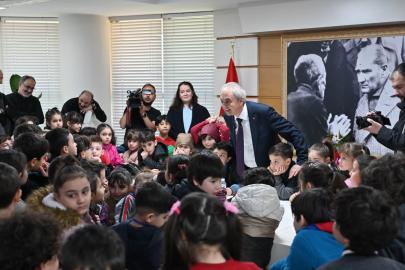 Kocagöz, 2. sınıf öğrencilerine yerel yönetimi anlattı