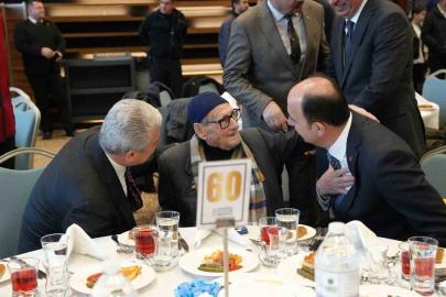 Konya’daki şehit aileleri, gaziler ve gazi yakınları ’Büyük Aile Sofrası’nda buluştu