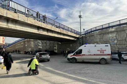 Köprüde can pazarı: Tutunamayınca yere düştü