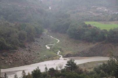 Kozan’da sağanakla birlikte kuruyan kaynaklar yeniden canlandı