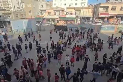 Kurtalan’da öğrenciler "Kabe’de Hacılar" ilahisine hep birlikte eşlik etti