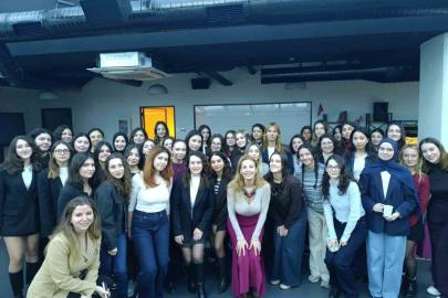 L’Oréal Türkiye, Uluslararası Bilimde Kadın ve Kız Çocukları Günü’nde genç kadınlarla buluştu