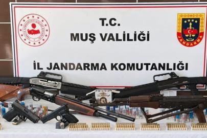 Malazgirt’te ruhsatsız silah operasyonu: 6 kişi tutuklandı