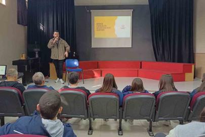 Manisa Ticaret Borsası Anadolu Lisesi’nden ’Akran Zorbalığı" semineri