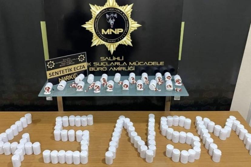 Manisa’da 14 bin 866 adet sentetik hap ele geçirildi