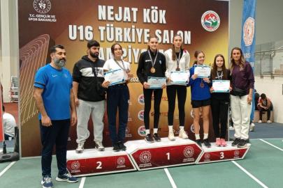 Manisalı atletlerden Türkiye üçüncülüğü