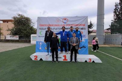 Manisalı Bayram Dönmez zirveyi bırakmadı