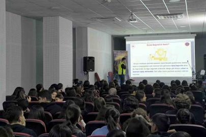 Mardin’de jandarmadan öğrencilere siber farkındalık eğitimi