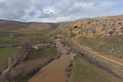 Mardin’in en önemli dinlenme alanlarından olan Reşan Çayı eski ihtişamına kavuştu