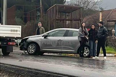 Marmaris’te otomobil ile motosiklet çarpıştı: 1 yaralı