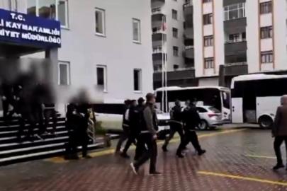 Mersin’de fuhuş operasyonu: 13 tutuklama