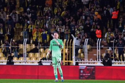 Mert Günok, 3905 gün sonra Kadıköy’de kaleyi korudu