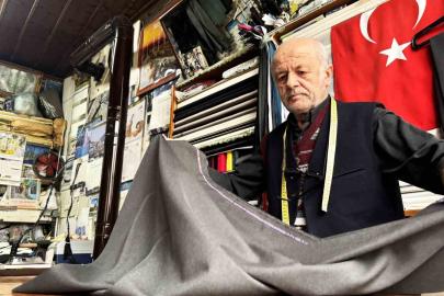 Mesleğinde yarım asrı geride bırakan terzi tarihi kentte zamana direniyor