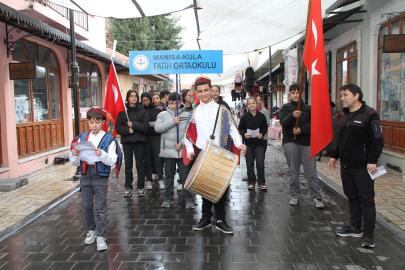 Minik davulcular mahalleleri şenlendirdi