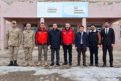 "Minik Eller Üşümesin" diye yola çıktılar