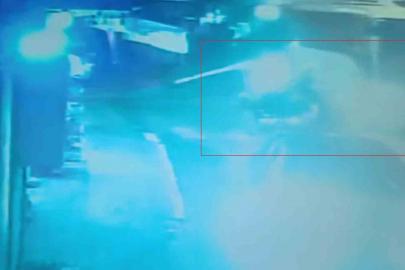 Motosikletli gencin hayatını kaybettiği kaza kamerada