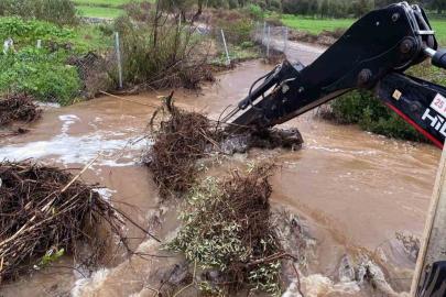 MUSKİ ekipleri taşkın riski bölgeleri anında müdahale ediyor